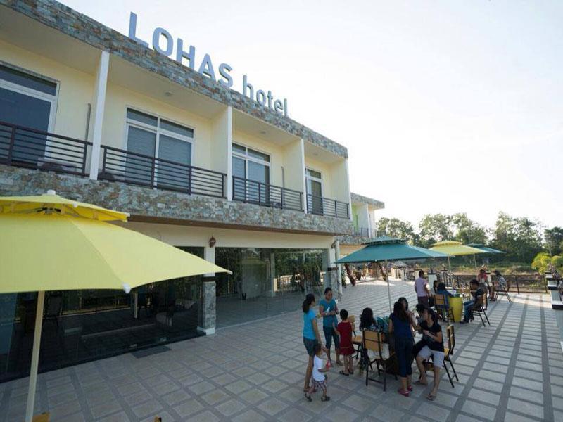 ロハス エアポート ホテル Laguindingan エクステリア 写真